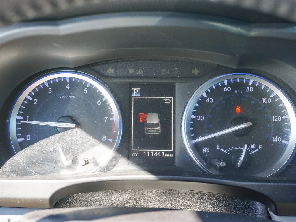 Used 2019 Black Toyota XLE image 21