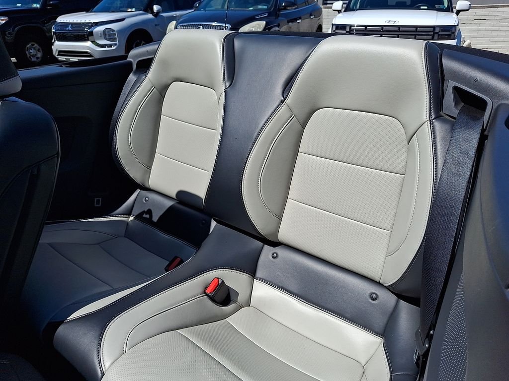 Used 2024 Gray Ford EcoBoost Premium image 10