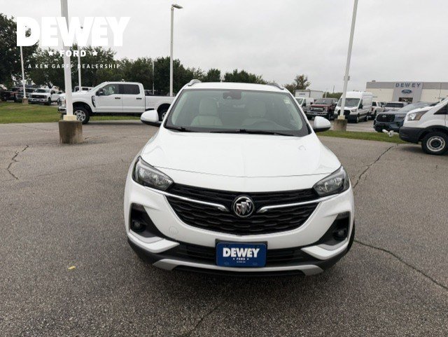 Used 2022 Summit White Buick Select image 2