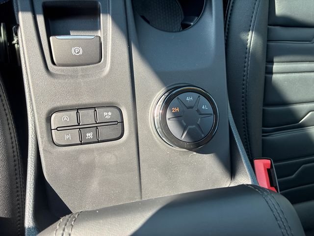 New 2026 White Ford Lariat image 28