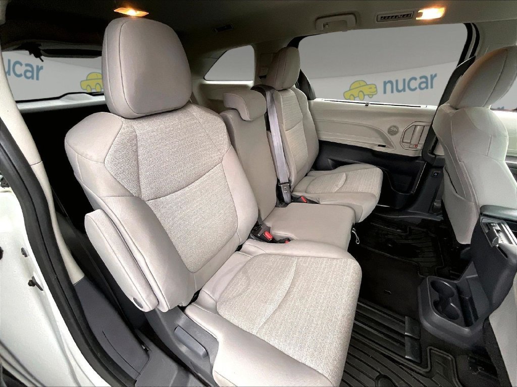 Used 2024 Ice Toyota LE image 15
