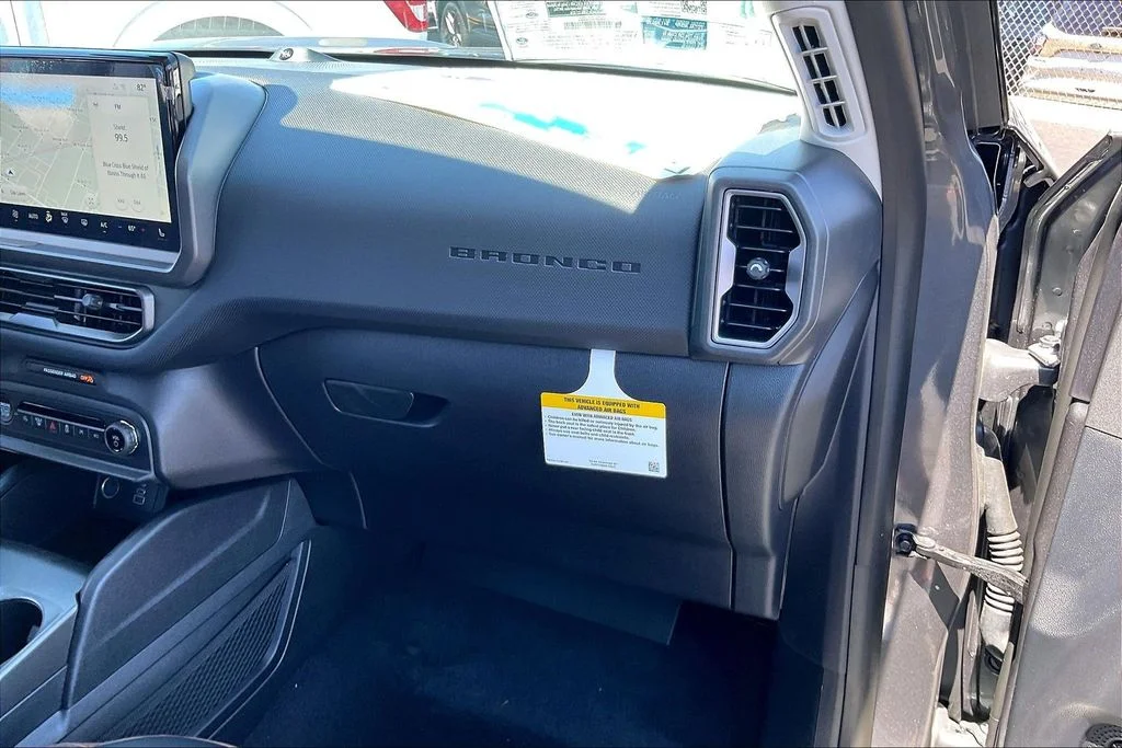 New 2025 Carbonized Gray Metallic Ford Outer Banks® image 15