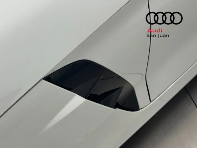 Used 2025 White BMW sDrive M40i image 8