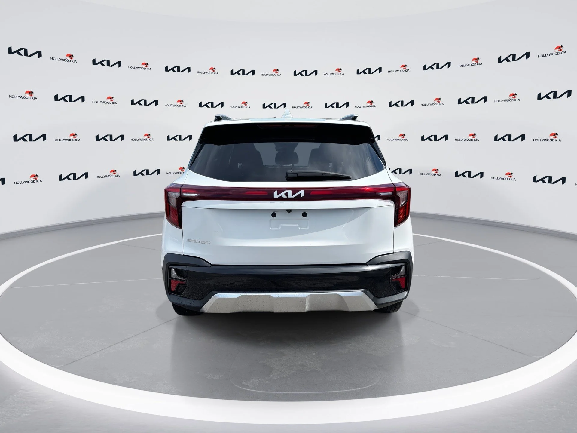 Certified Used 2024 Snow White Pearl Kia EX image 7