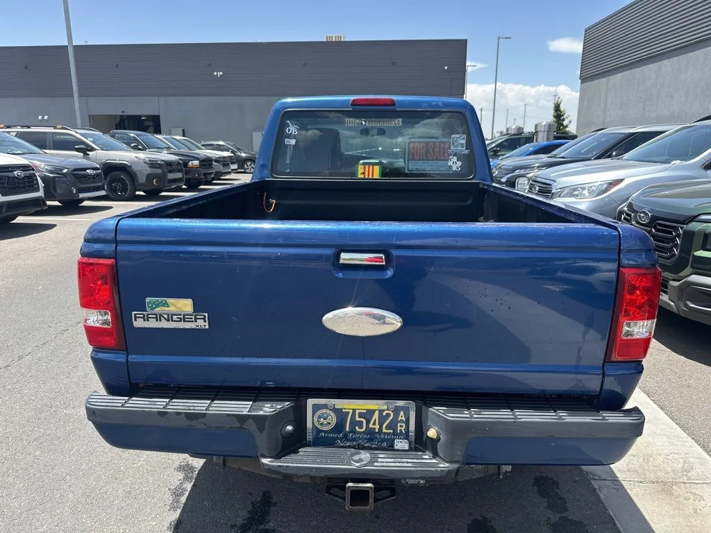 Used 2011 Blue Ford XLT image 11