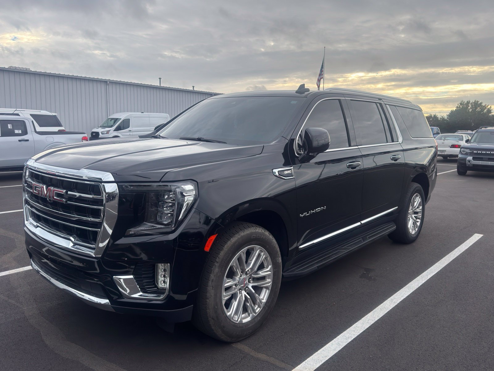 2023 GMC Yukon XL