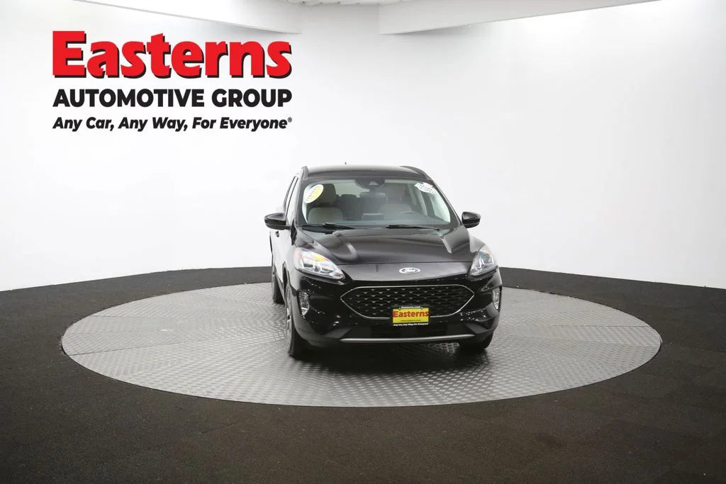 Used 2021 Black Ford SEL image 50