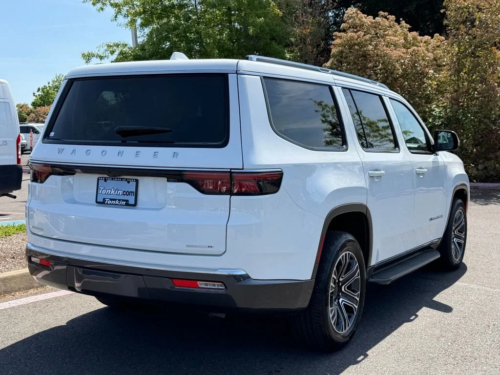 Used 2022 Bright White Clearcoat Jeep Series III image 7