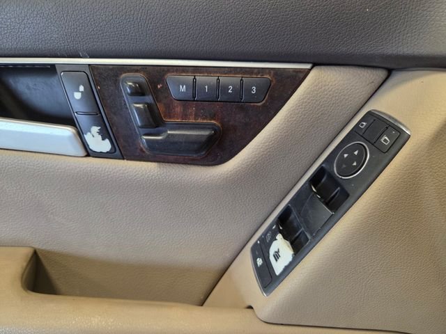 Used 2012 Gray Mercedes-Benz C 250 image 29