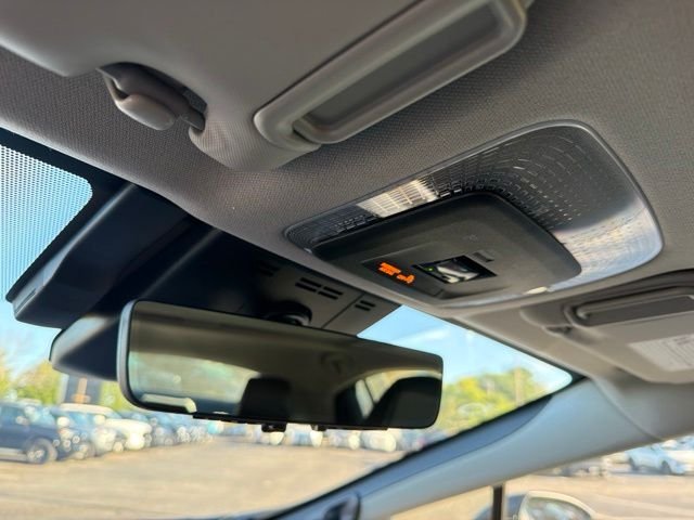 New 2027 08q4 Toyota  image 20