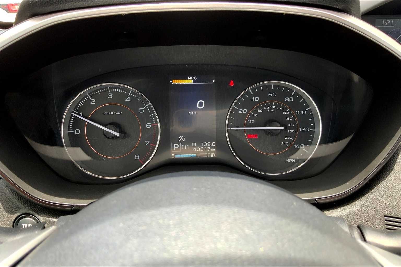 Used 2022 Crystal White Pearl Subaru Limited image 24