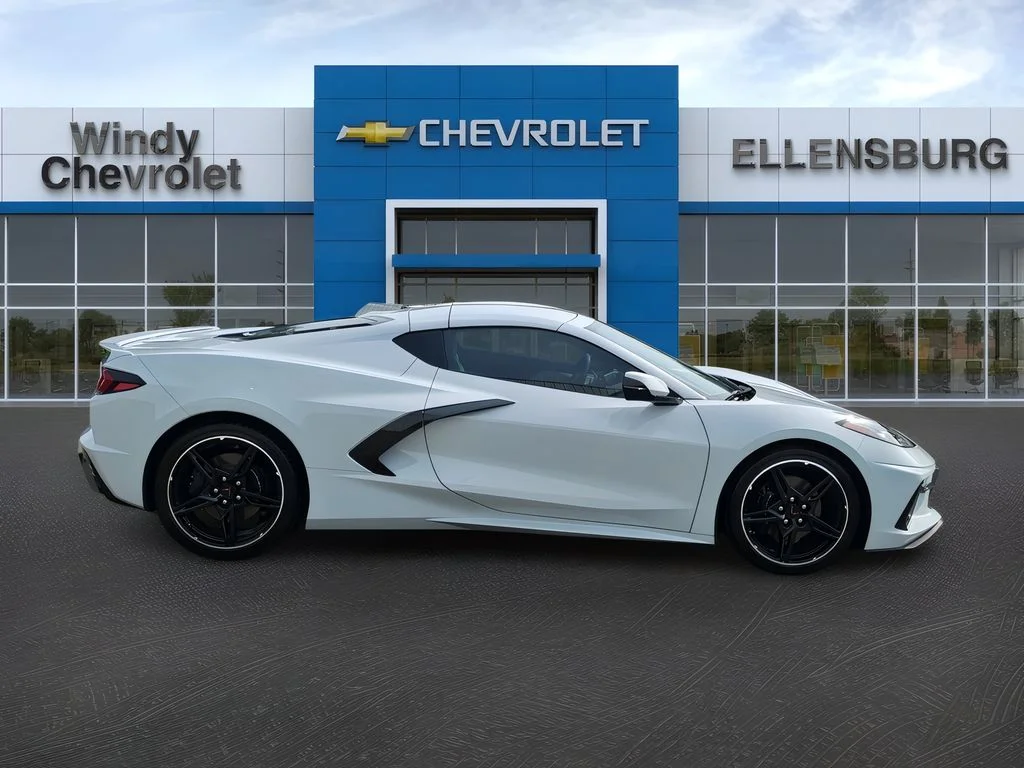 2024 Chevrolet Corvette 2LT - Photo 8