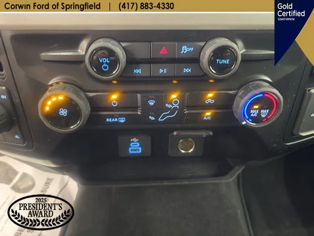 Certified Used 2025 Oxford White Ford XLT image 28