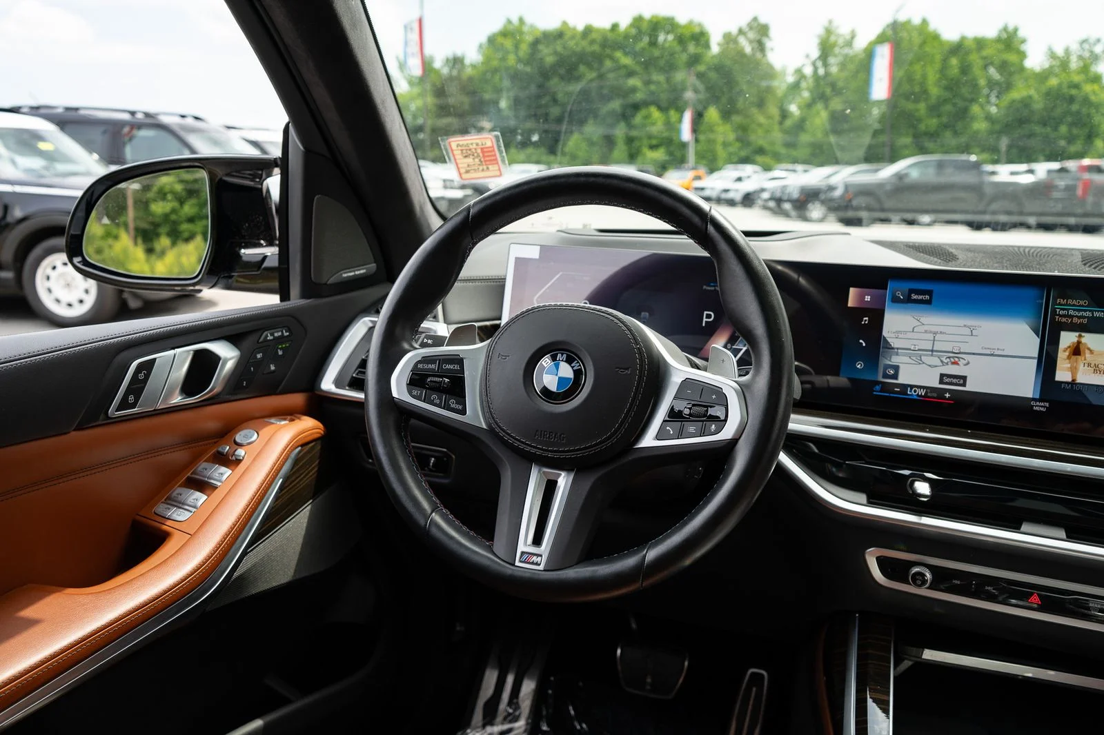 Used 2023 Gray BMW M60i image 40