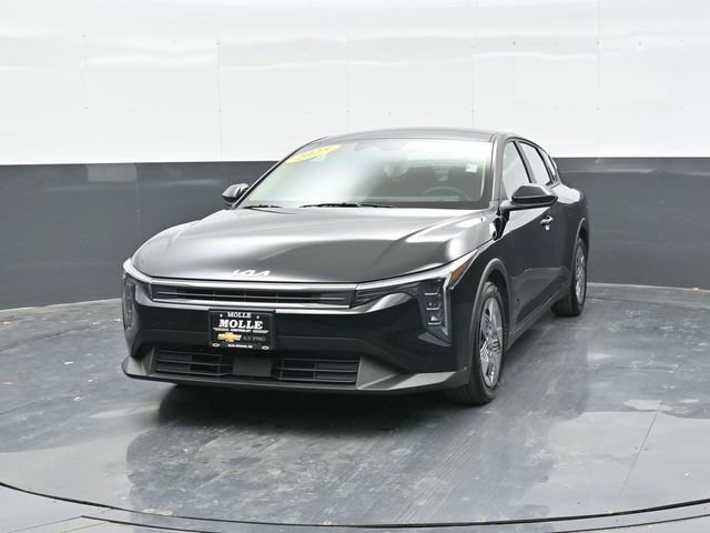 Used 2025 Kia K4 LX with VIN 3KPFT4DE1SE176046 for sale in Kansas City