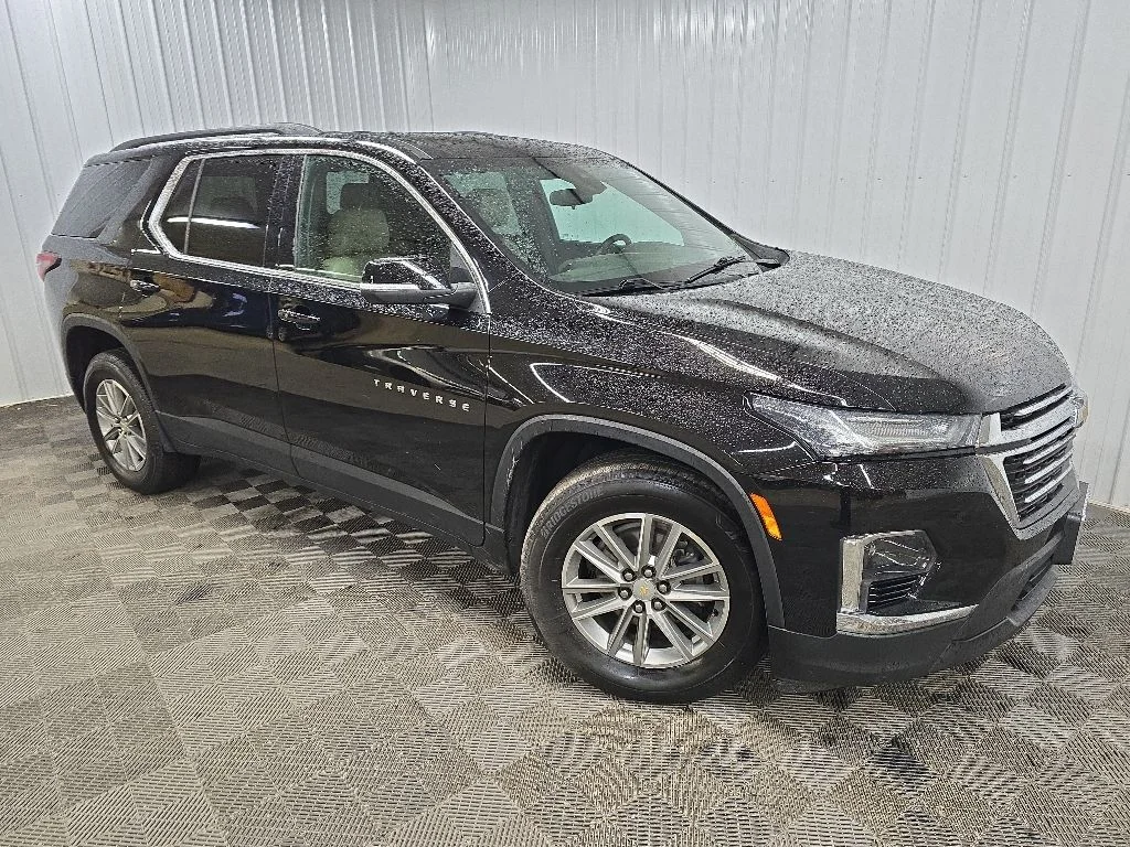 Used 2023 Black Chevrolet LT Leather image 7