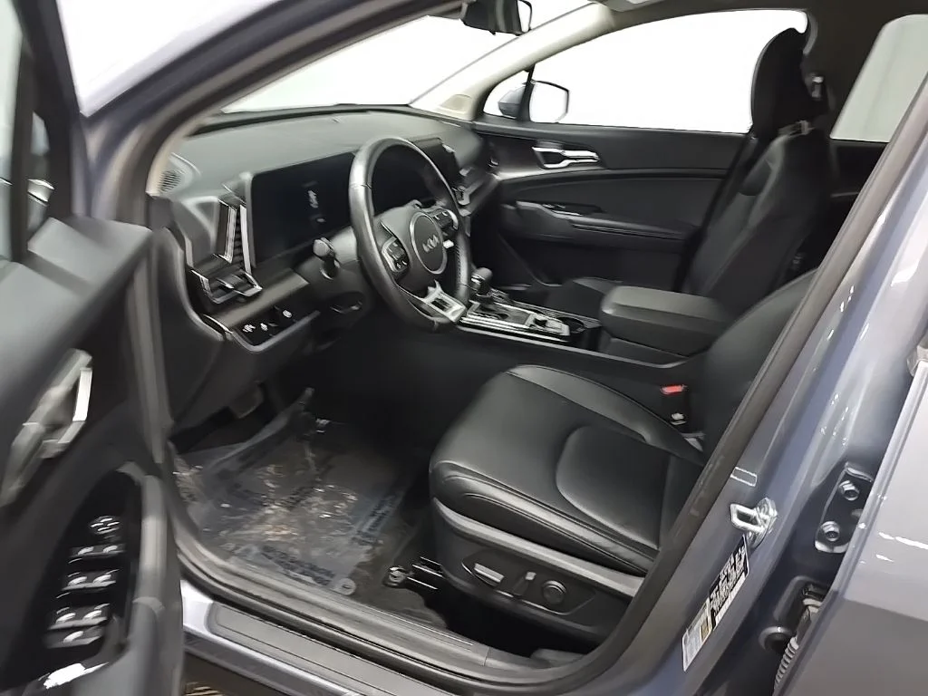 Used 2023 Silver Kia EX image 28