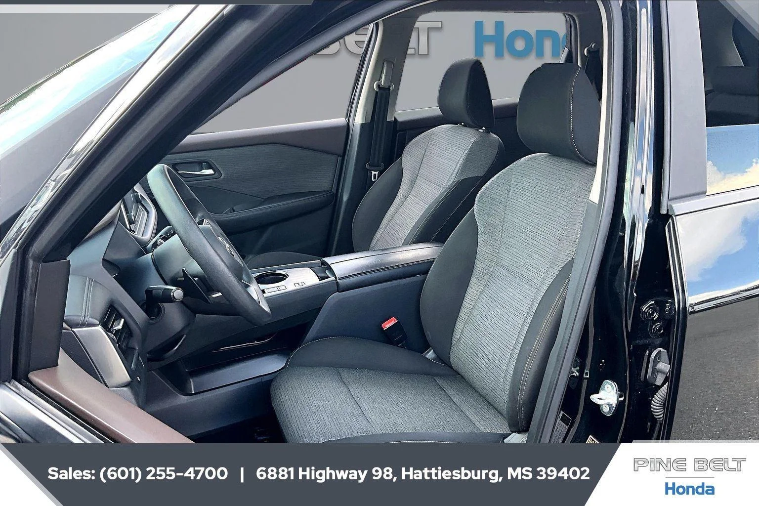 Used 2023 Super Black Nissan SV image 18