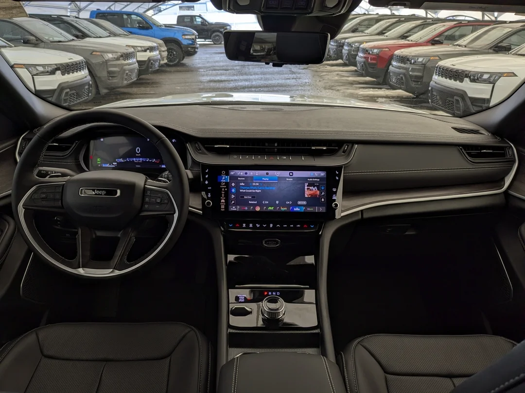 New 2026 White Jeep Limited Reserve - - 4x4 - Pano Sunroof - 6- Passenger Seating - Trailer Tow - Vent Seats & More! image 29