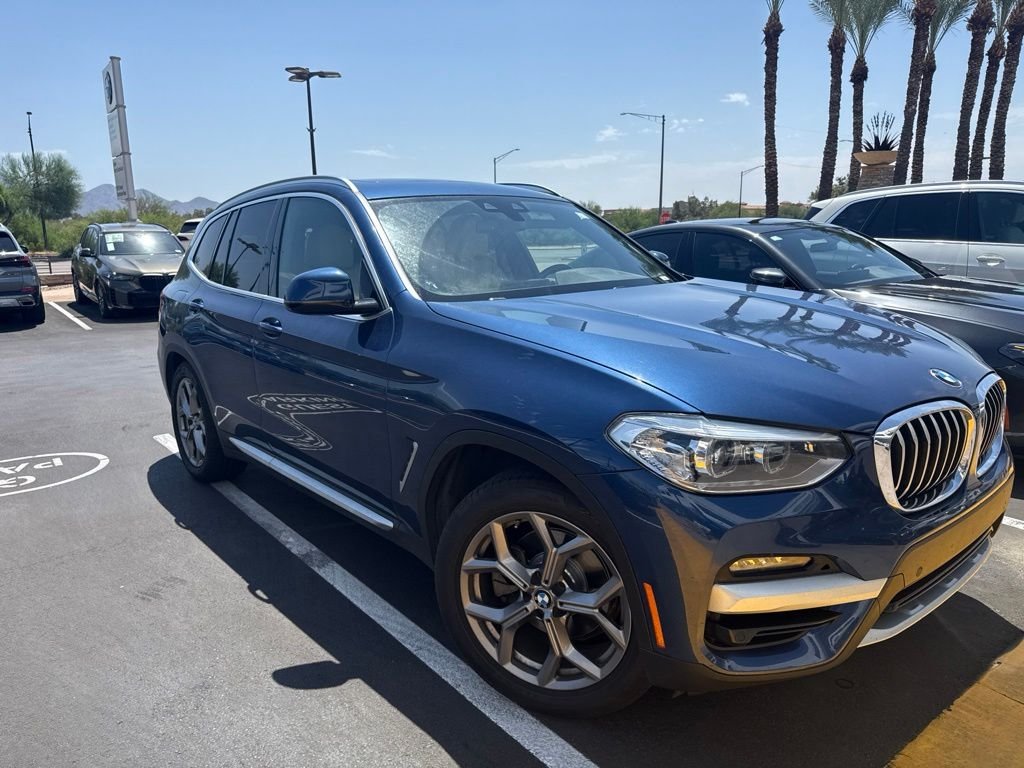 Used 2020 Blue Metallic BMW sDrive30i image 3
