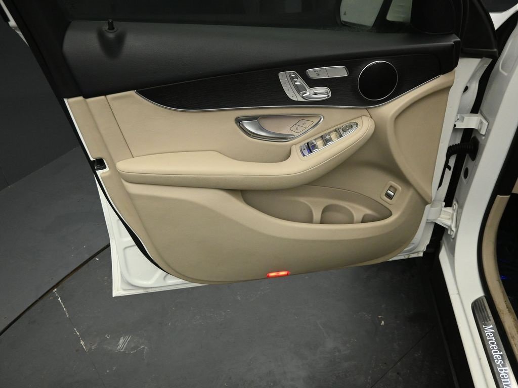 2020 MERCEDES-BENZ GLC-CLASS - Image 19