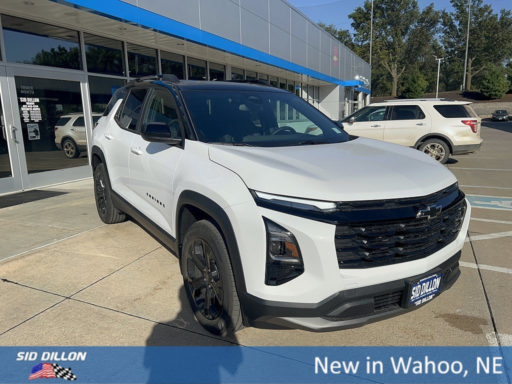 New 2027 Summit White Chevrolet LT image 7