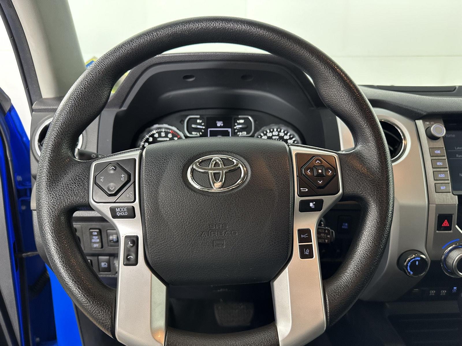 Used 2020 Voodoo Blue Toyota SR5 image 35