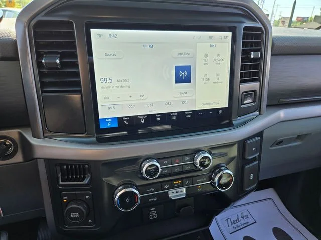 Used 2025 Blue Ford XLT image 26