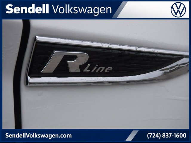 Used 2020 White Volkswagen R-Line image 3