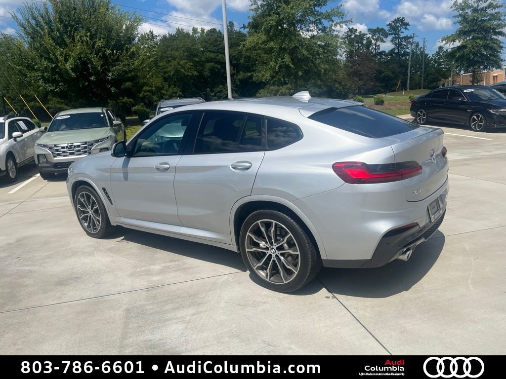 Used 2020 Silver BMW xDrive30i image 3