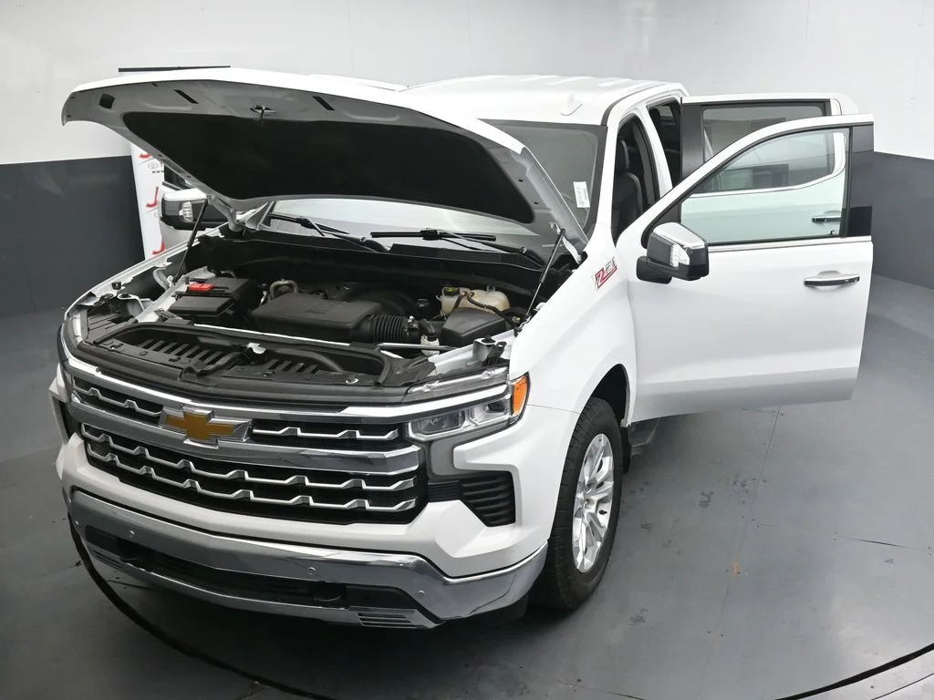 Used 2023 White Chevrolet LTZ image 42