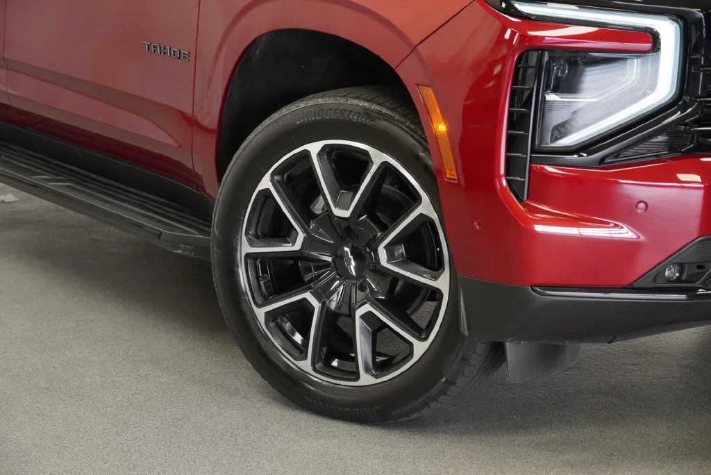 2025 Chevrolet Tahoe RST - Photo 12
