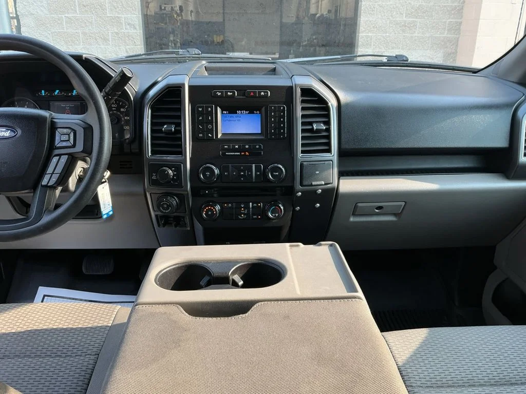 Used 2018 White Ford XLT image 20