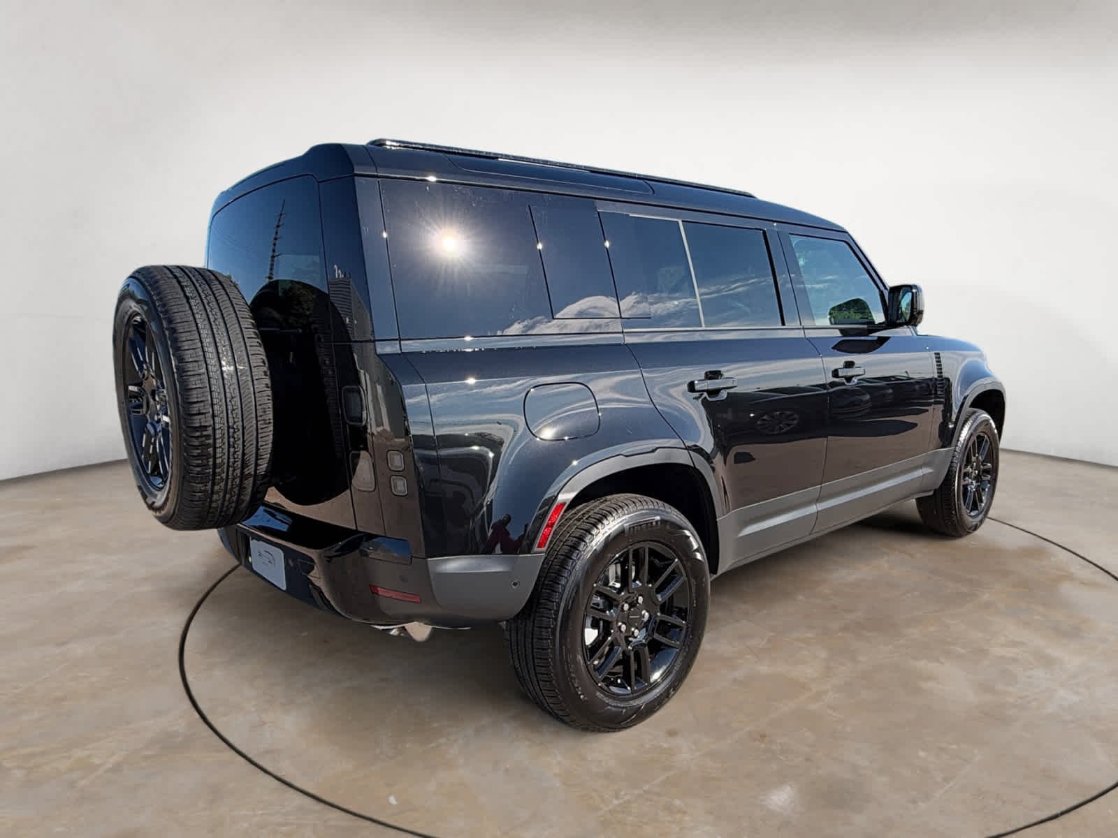 New 2026 Santorini Black LAND ROVER S image 5