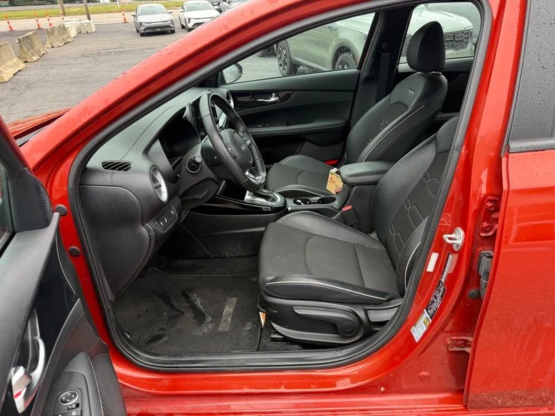 Used 2023 Red Kia GT-Line image 9