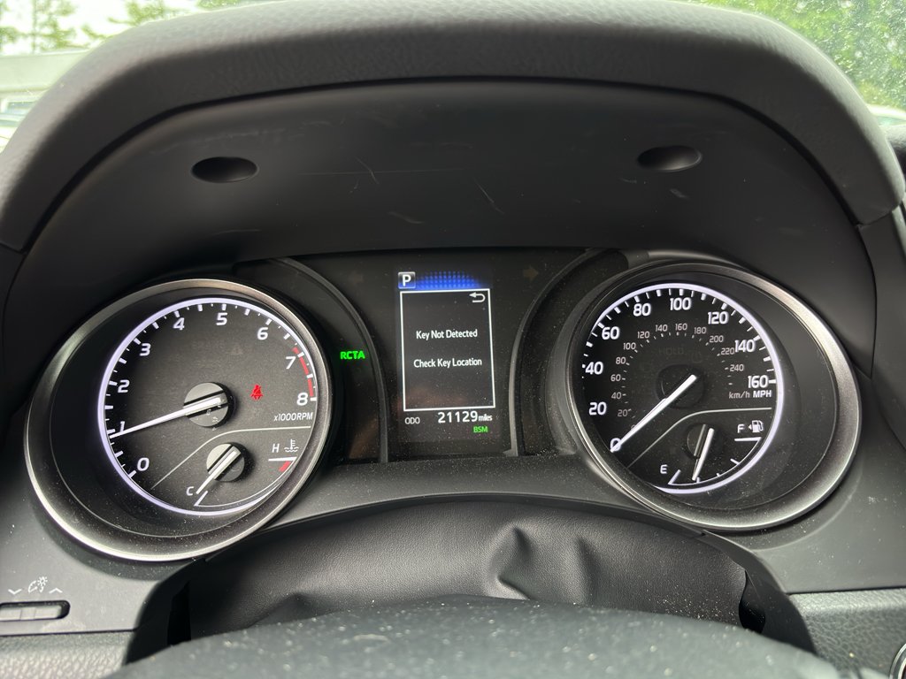 Used 2023 Ice Edge Toyota SE image 9