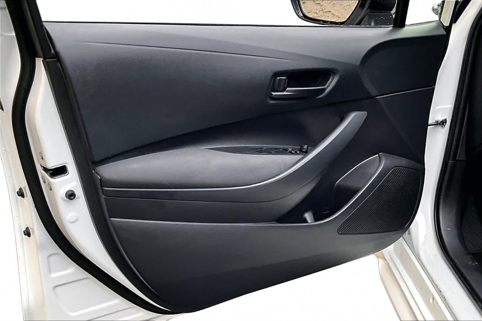 Certified Used 2026 Ice Cap Toyota Hybrid LE image 21