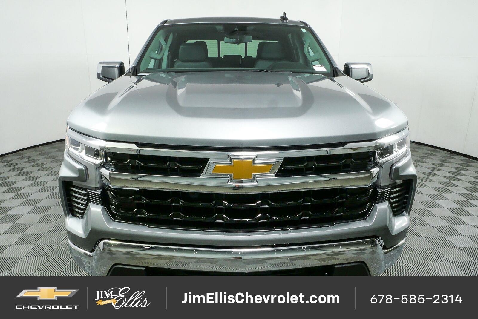 New 2026 Sterling Gray Metallic Chevrolet LT image 26
