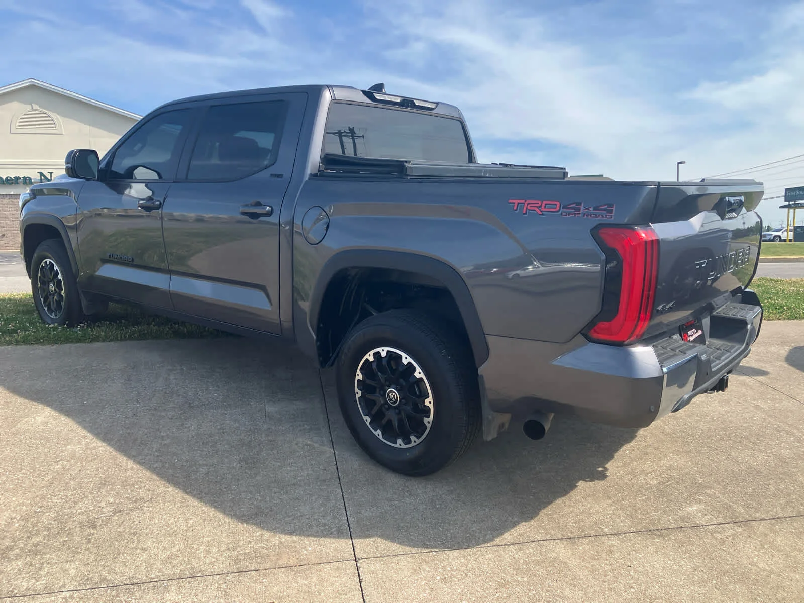 Used 2024 Magnetic Gray Metallic Toyota SR5 image 5