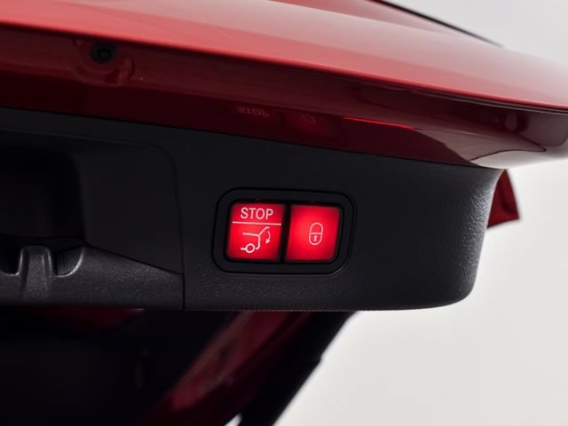 New 2026 MANUFAKTUR Patagonia Red Metallic Mercedes-Benz GLA 250 image 80