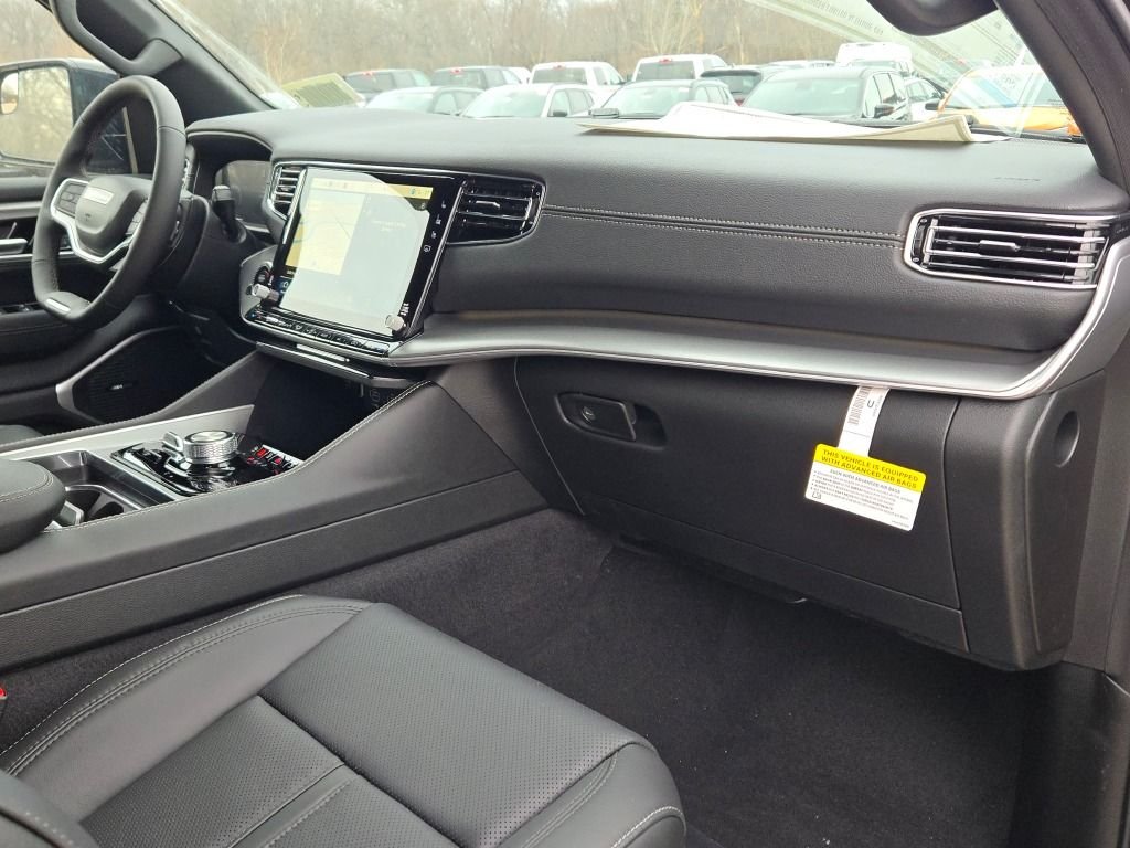 New 2026 High Gloss Black Jeep Limited Altitude image 9