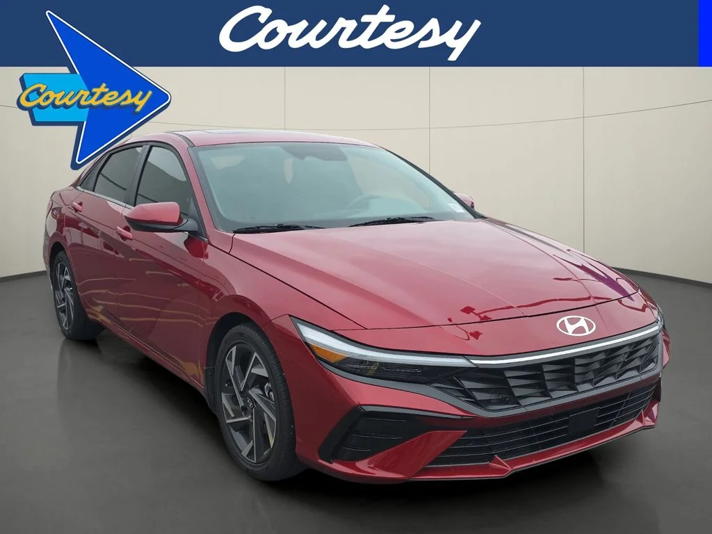2025 Hyundai Elantra 2.0 SEL Convenience IVT's photo