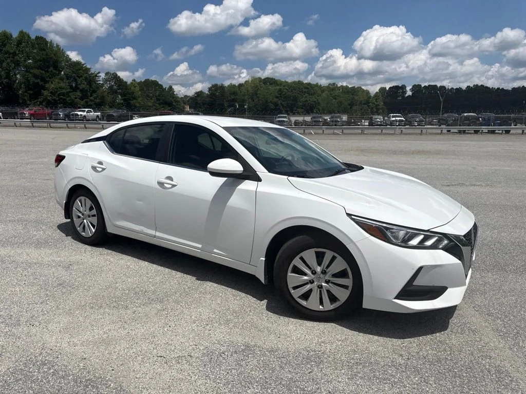 Used 2023 White Nissan S image 13