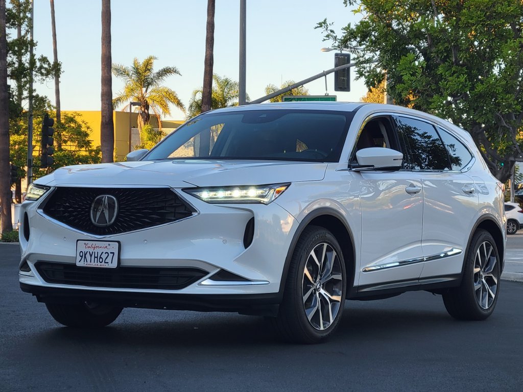 Certified Used 2024 White Acura Technology image 2