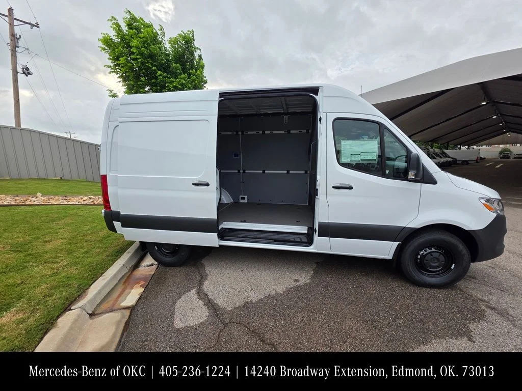 New 2026 White Mercedes-Benz Cargo 144 WB image 4