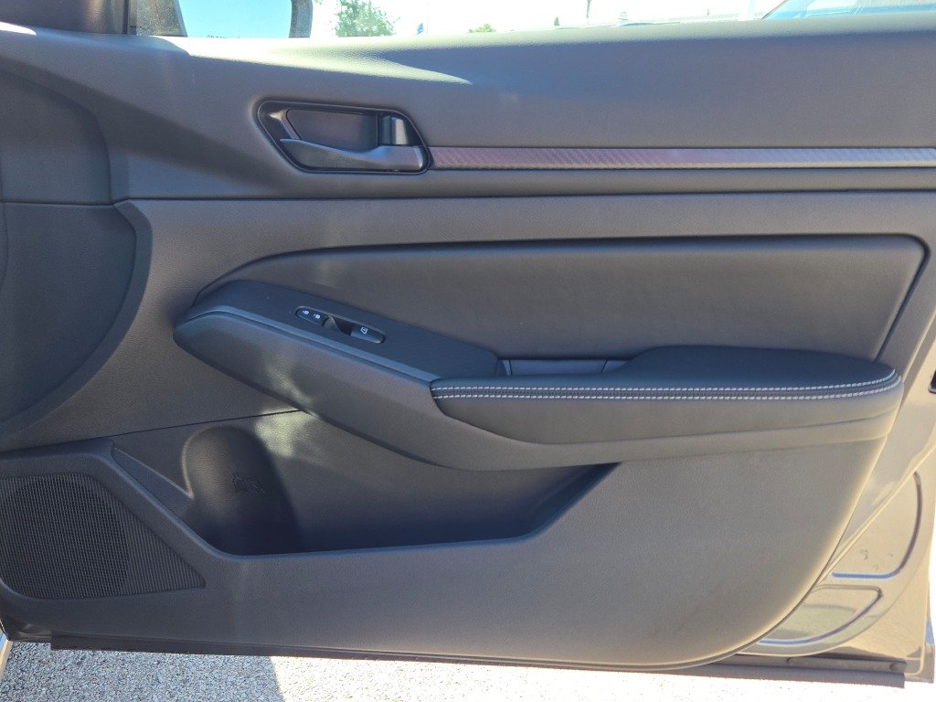 New 2026 Gray Nissan 2.5 SV image 8