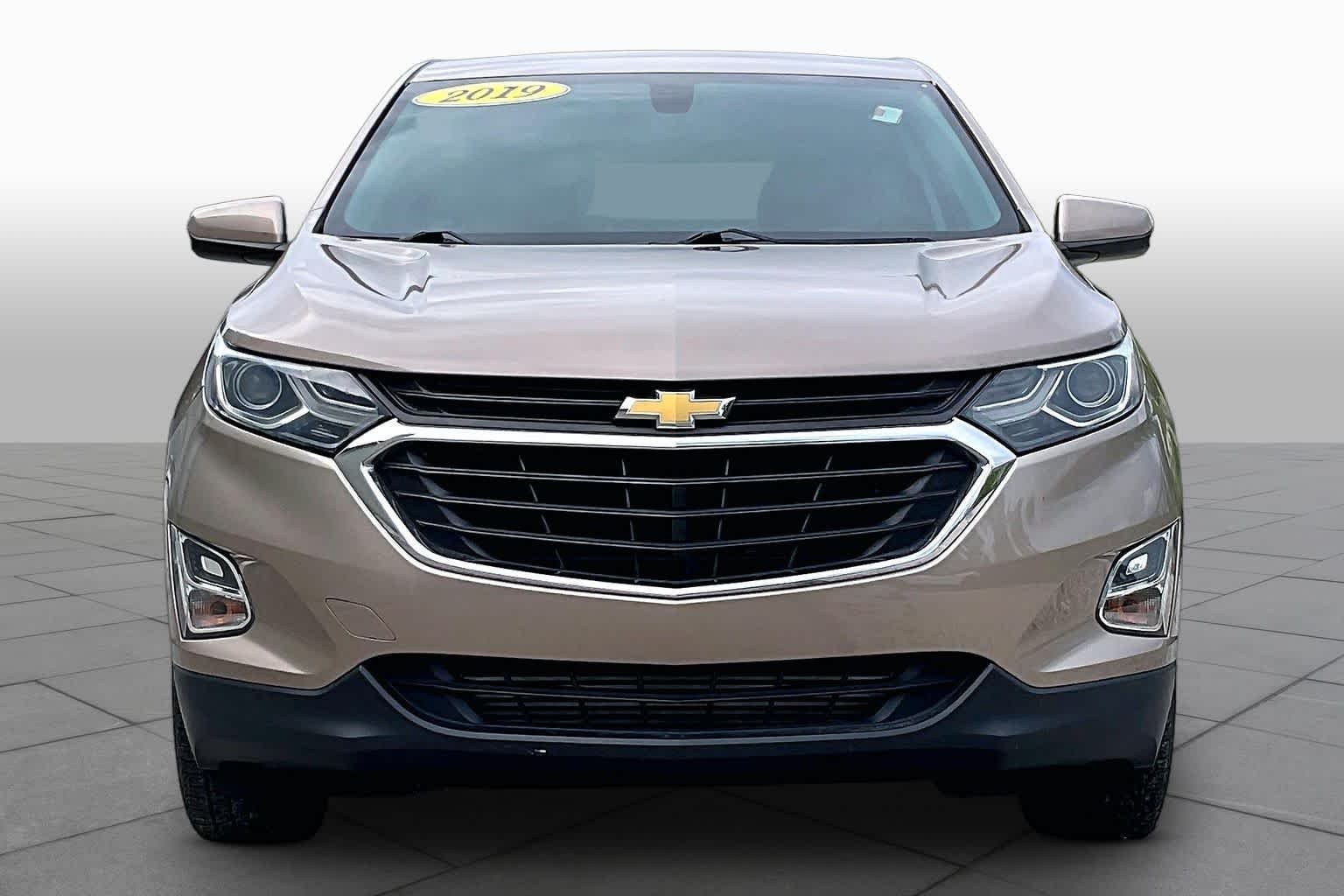 Used 2019 Sandy Ridge Metallic Chevrolet LT image 4