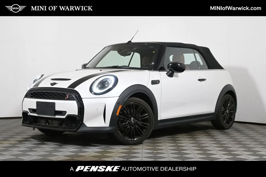 Certified Used 2023 White MINI Iconic image 1