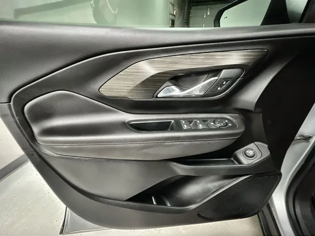 2022 GMC Terrain SLE - Photo 21
