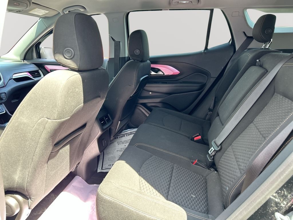 Used 2018 Black GMC SLE image 25